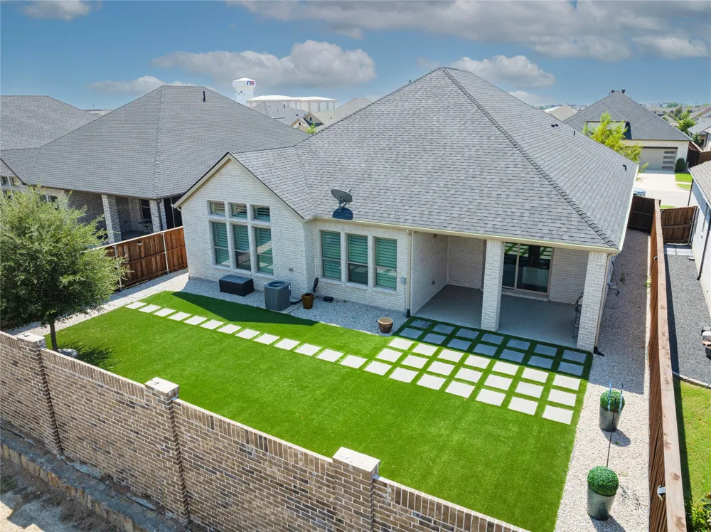 1012 Terra Vista Drive Allen, TX 75013