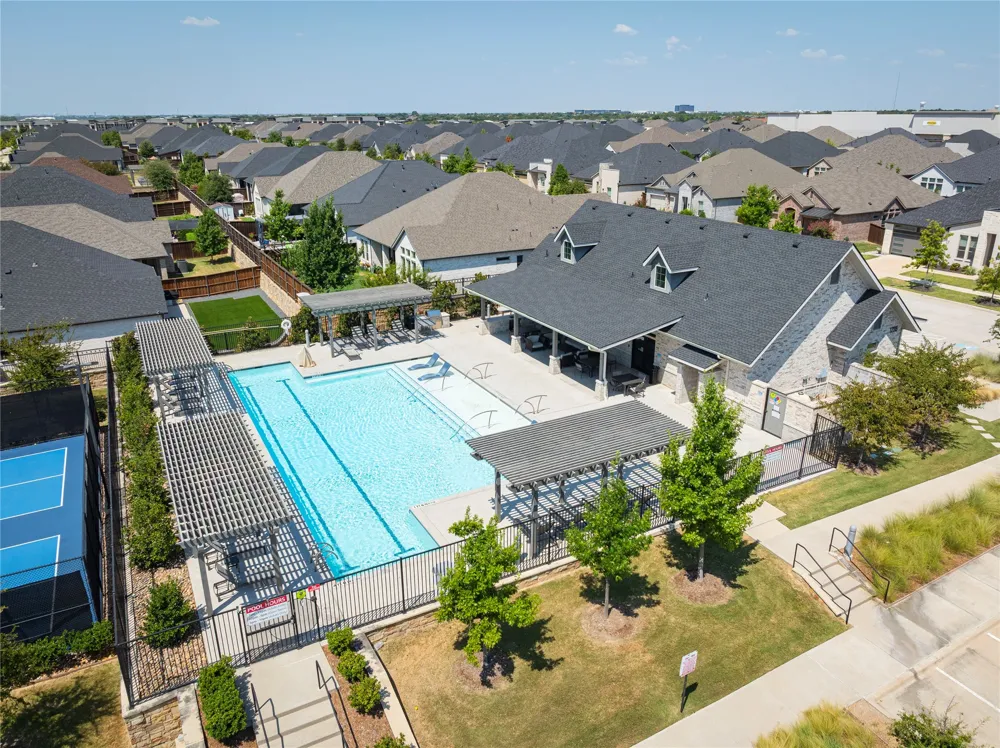 1012 Terra Vista Drive Allen, TX 75013