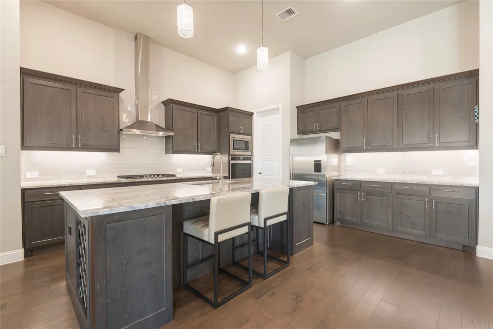 1012 Terra Vista Drive Allen, TX 75013
