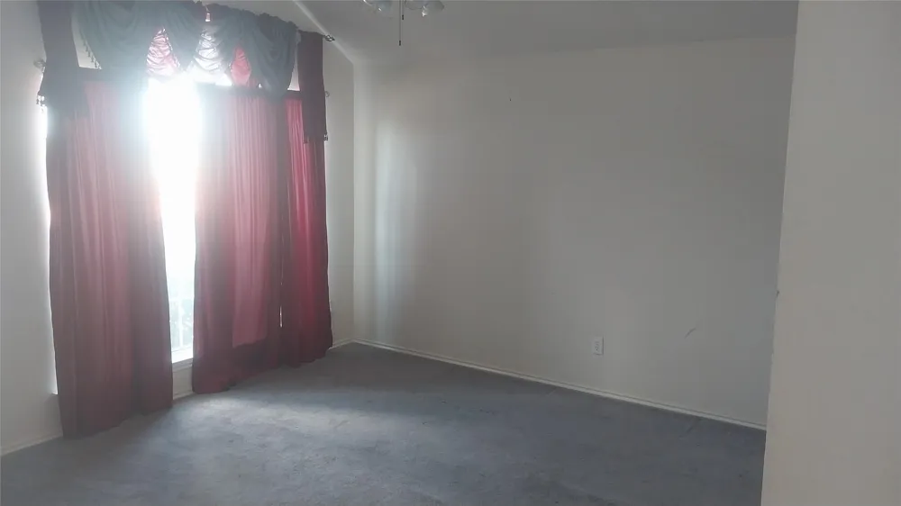 1146 Oak Park Drive Dallas, TX 75232