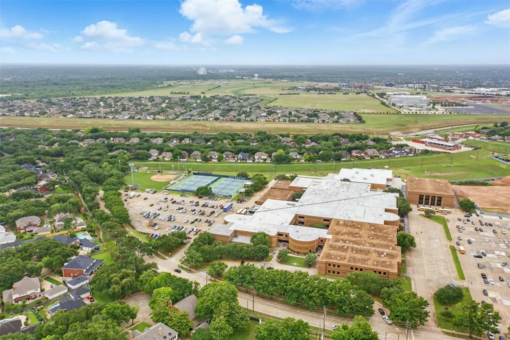 4144 Greystone Way #105 Sugar Land, TX 77479