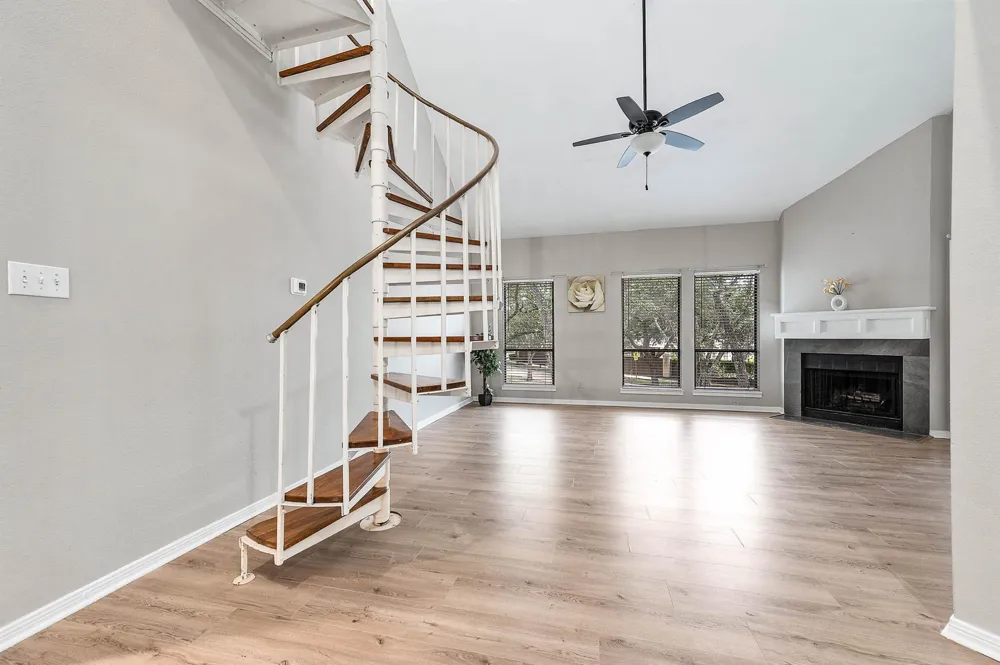 4144 Greystone Way #105 Sugar Land, TX 77479