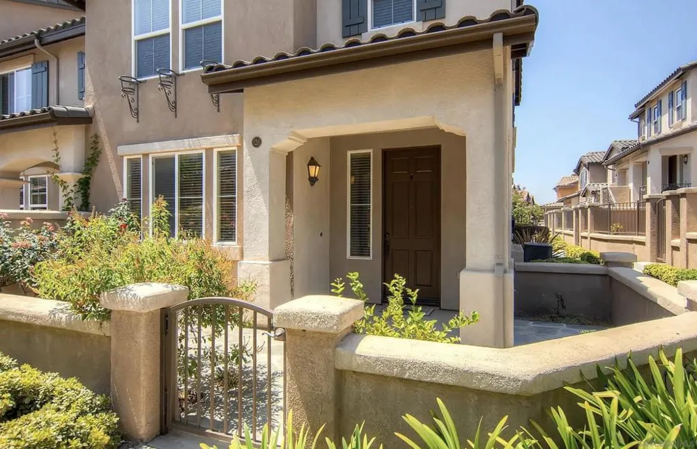10429 Whitcomb Way #128 San Diego, CA 92127