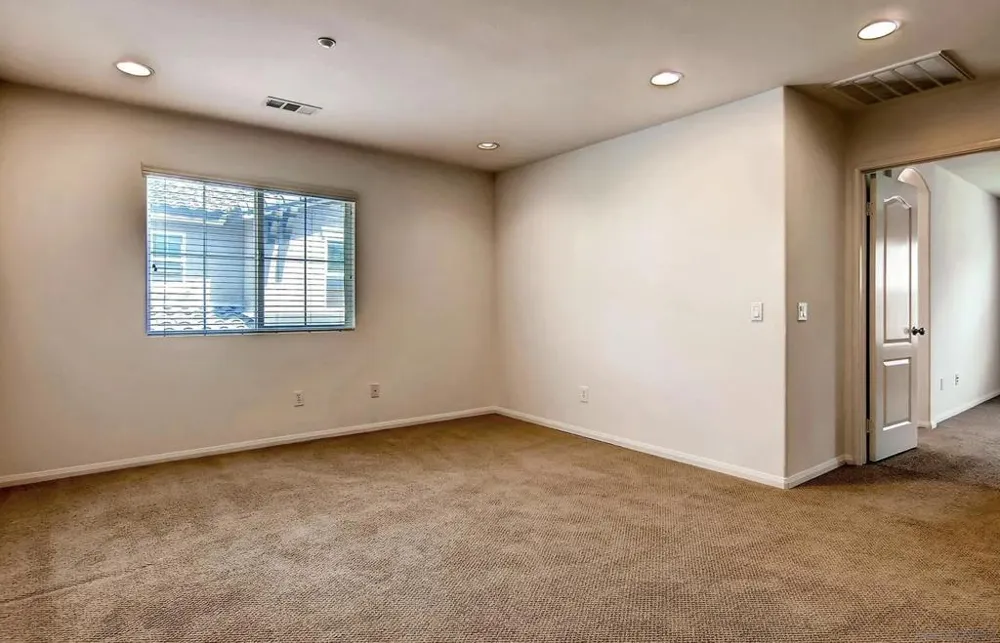 10429 Whitcomb Way #128 San Diego, CA 92127