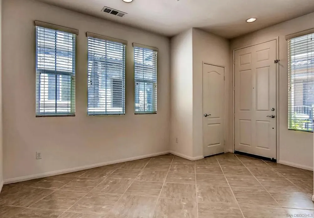 10429 Whitcomb Way #128 San Diego, CA 92127