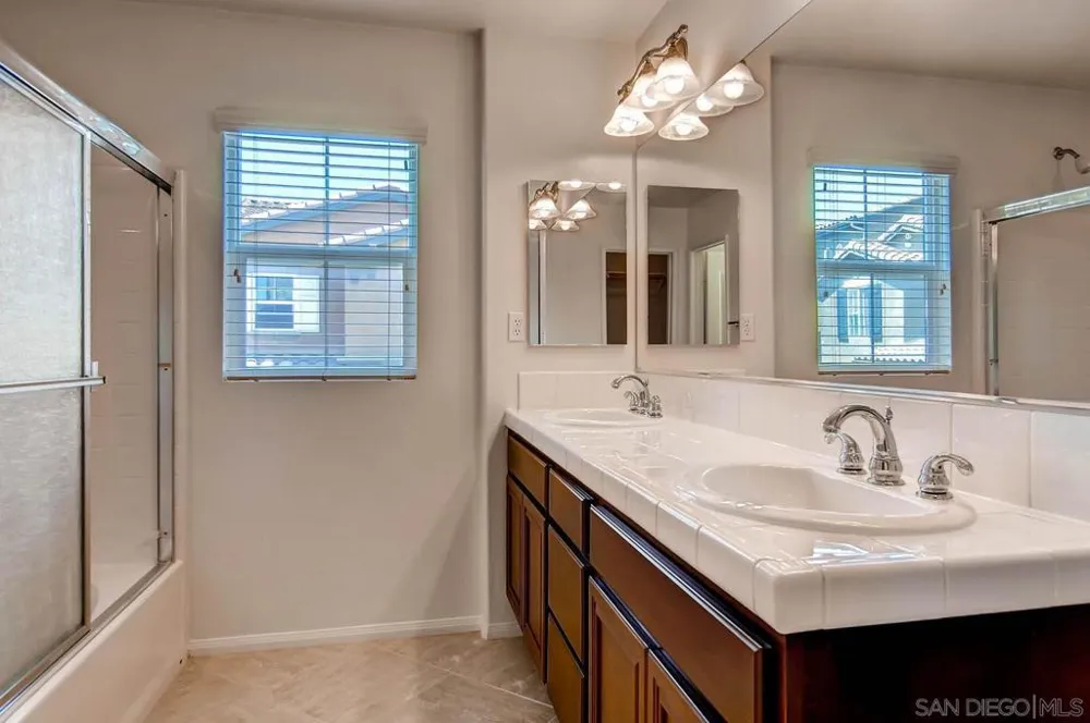 10429 Whitcomb Way #128 San Diego, CA 92127