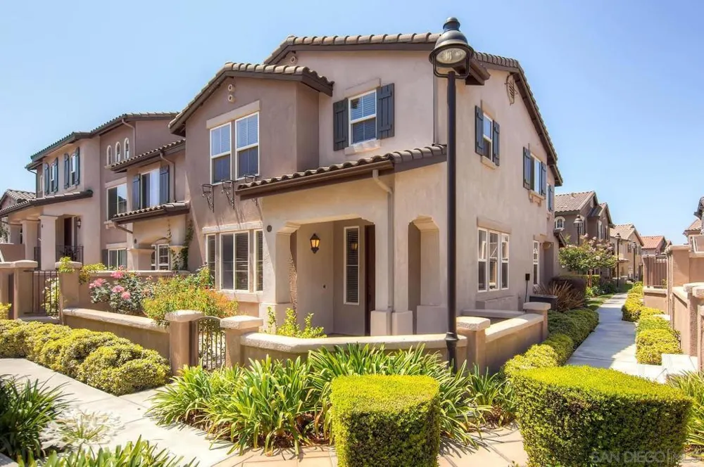 10429 Whitcomb Way #128 San Diego, CA 92127