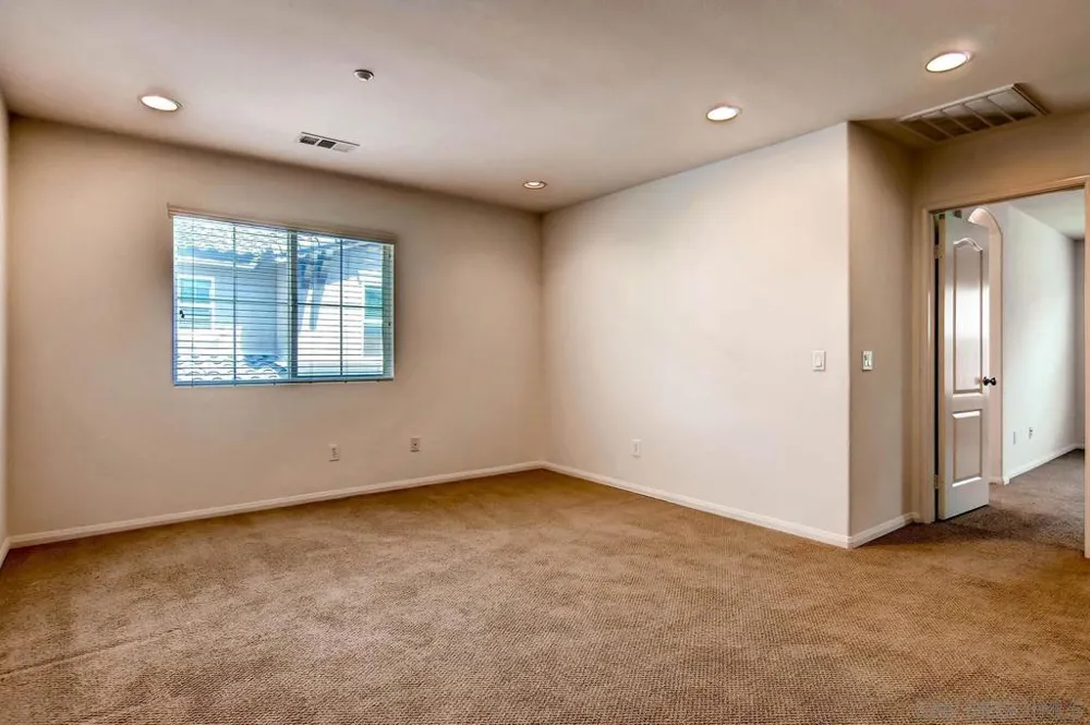 10429 Whitcomb Way #128 San Diego, CA 92127