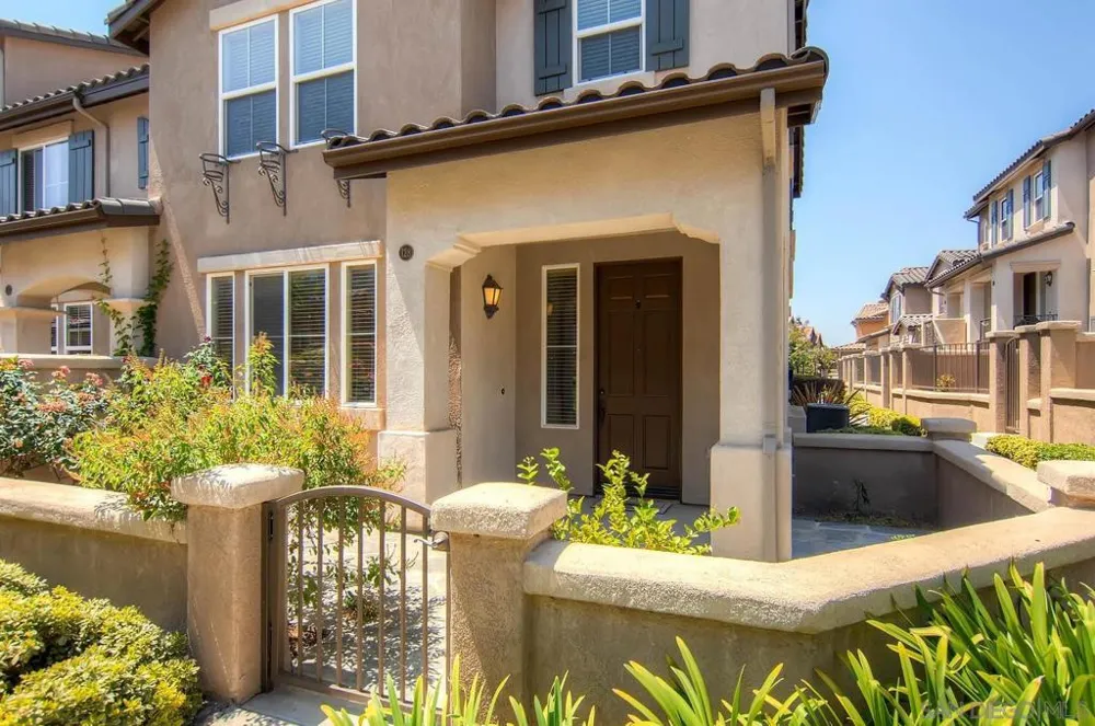 10429 Whitcomb Way #128 San Diego, CA 92127