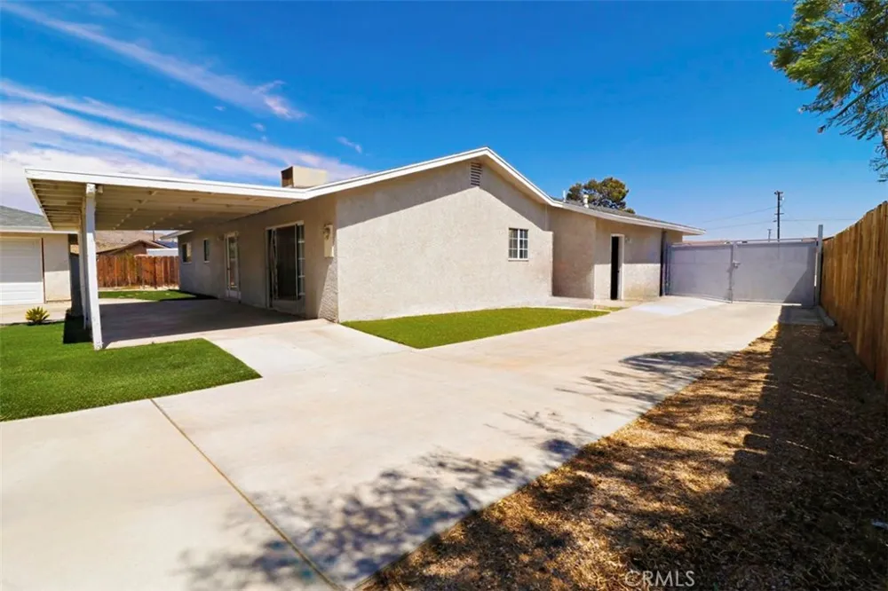 36370 Oleander Barstow, CA 92311
