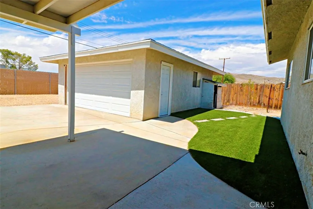 36370 Oleander Barstow, CA 92311