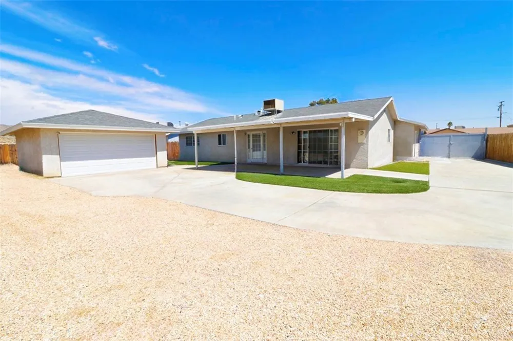 36370 Oleander Barstow, CA 92311