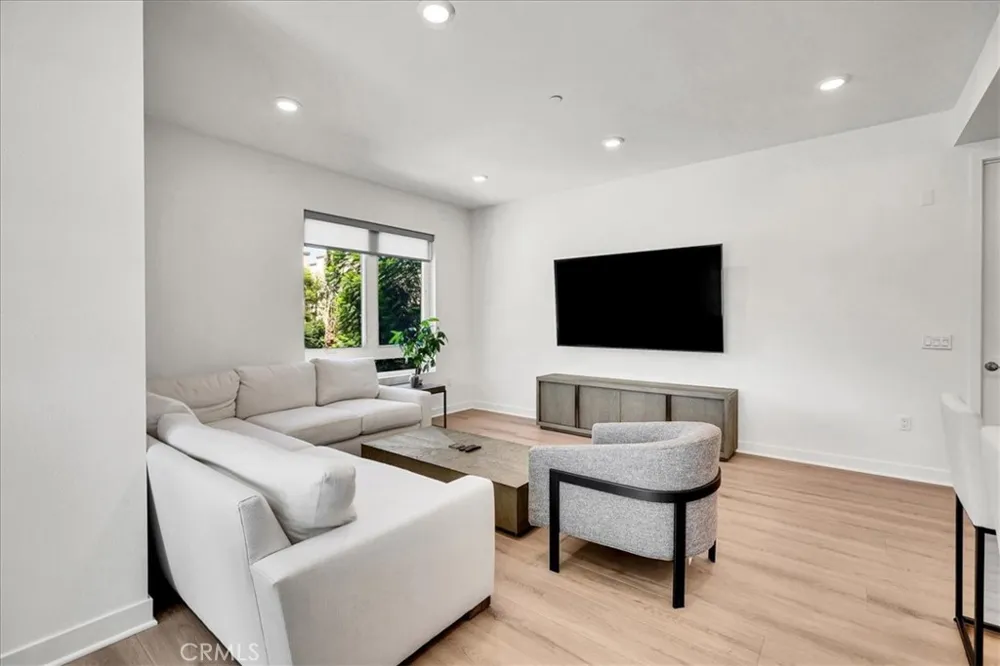 1201 Rivington Irvine, CA 92612