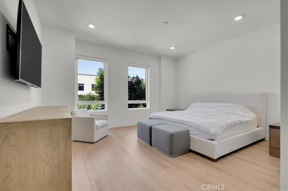 1201 Rivington Irvine, CA 92612