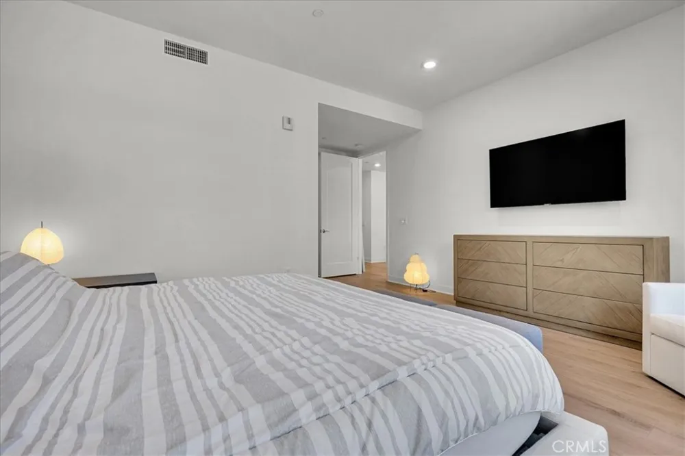 1201 Rivington Irvine, CA 92612