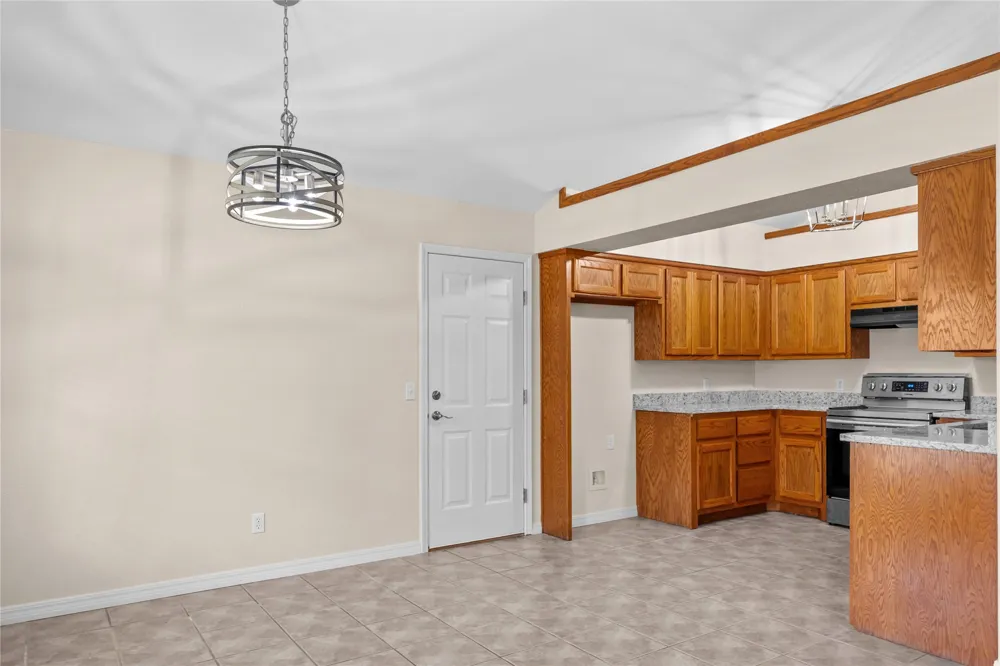 108285 Gar Place Checotah, OK 74426
