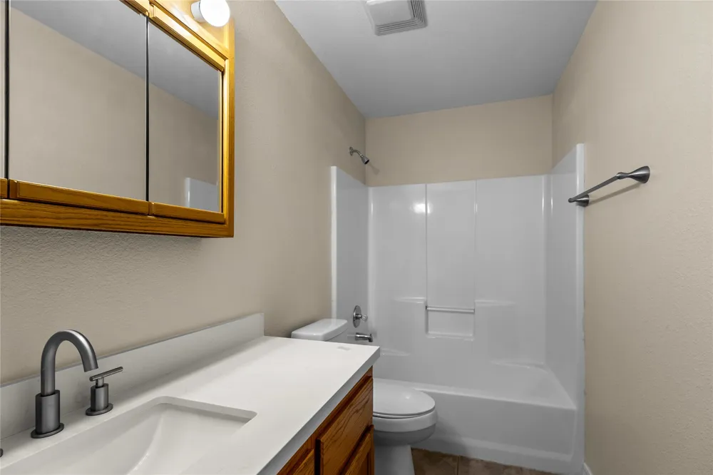 108285 Gar Place Checotah, OK 74426