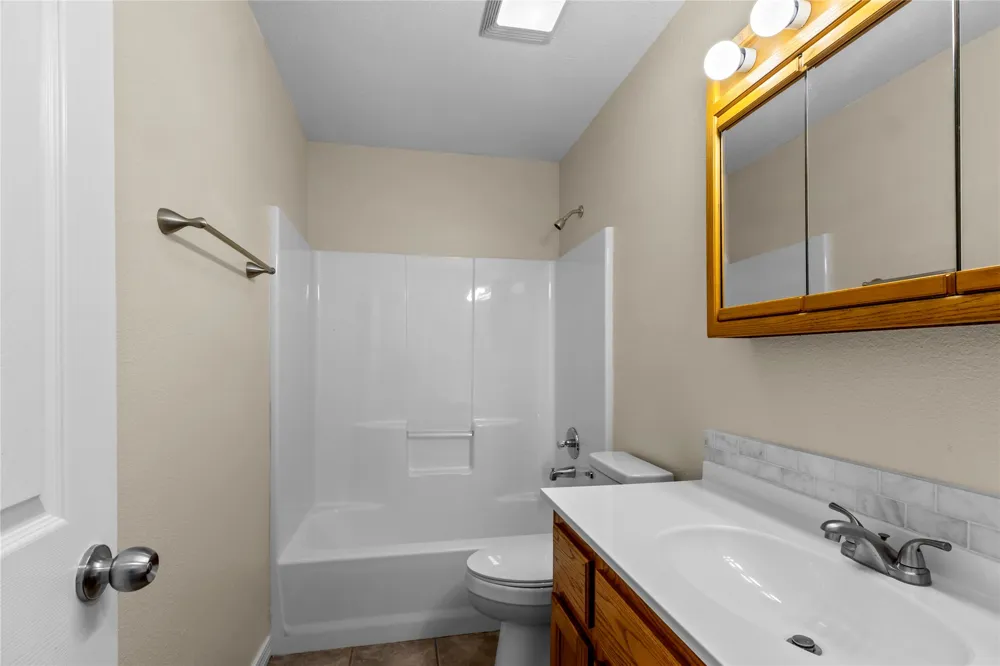 108285 Gar Place Checotah, OK 74426