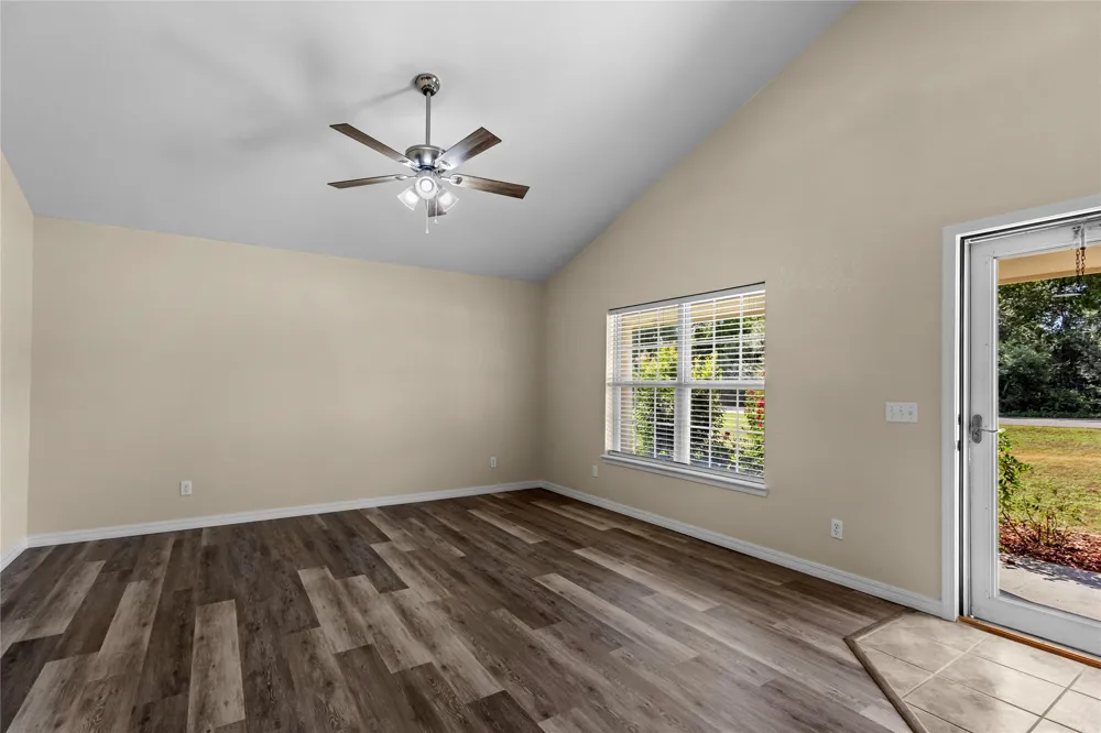 108285 Gar Place Checotah, OK 74426