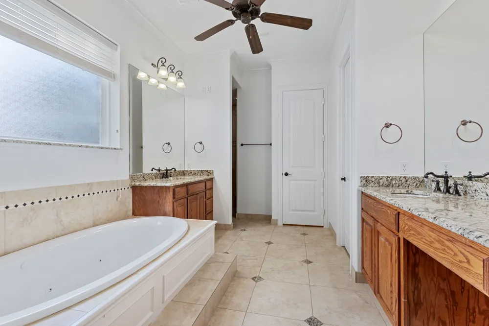 37 Bass Pond Drive Frisco, TX 75034