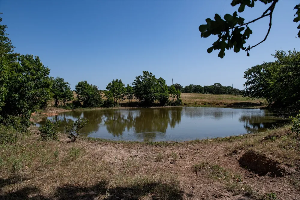 148 Private Road 169 Sunset, TX 76270