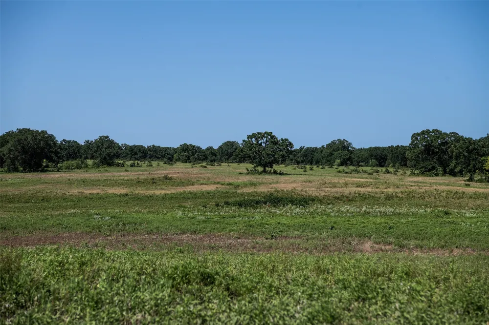 148 Private Road 169 Sunset, TX 76270