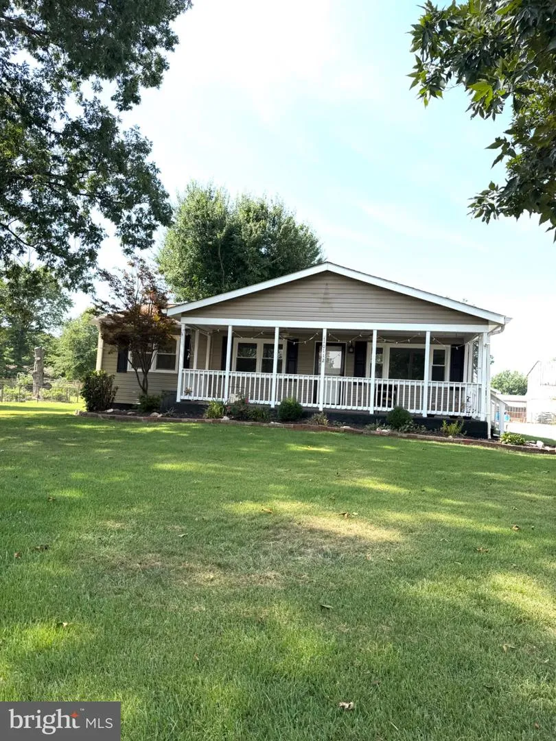 10112 S GRANT AVENUE Manassas, VA 20110