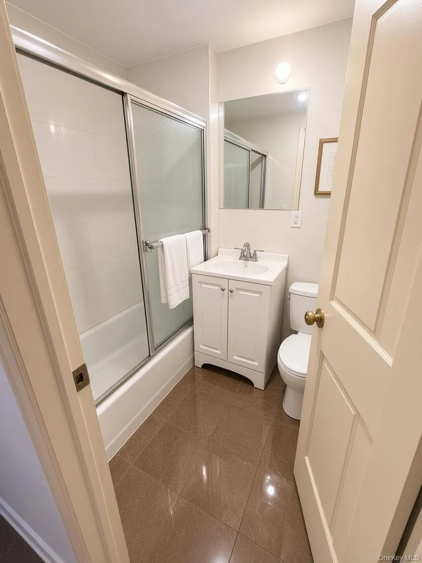 141-05 Cherry Avenue #6A Flushing, NY 11355