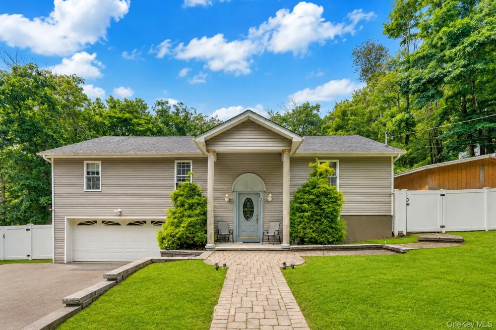 23 Hazelwood Road Wurtsboro, NY 12790