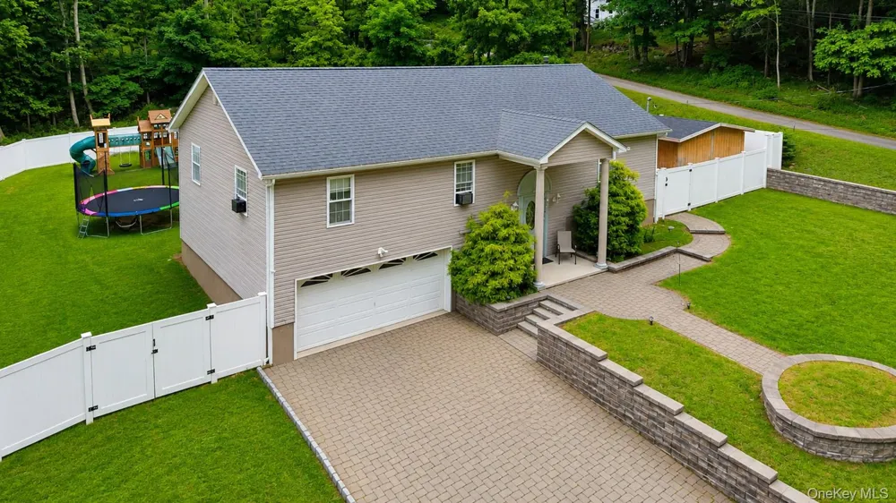 23 Hazelwood Road Wurtsboro, NY 12790