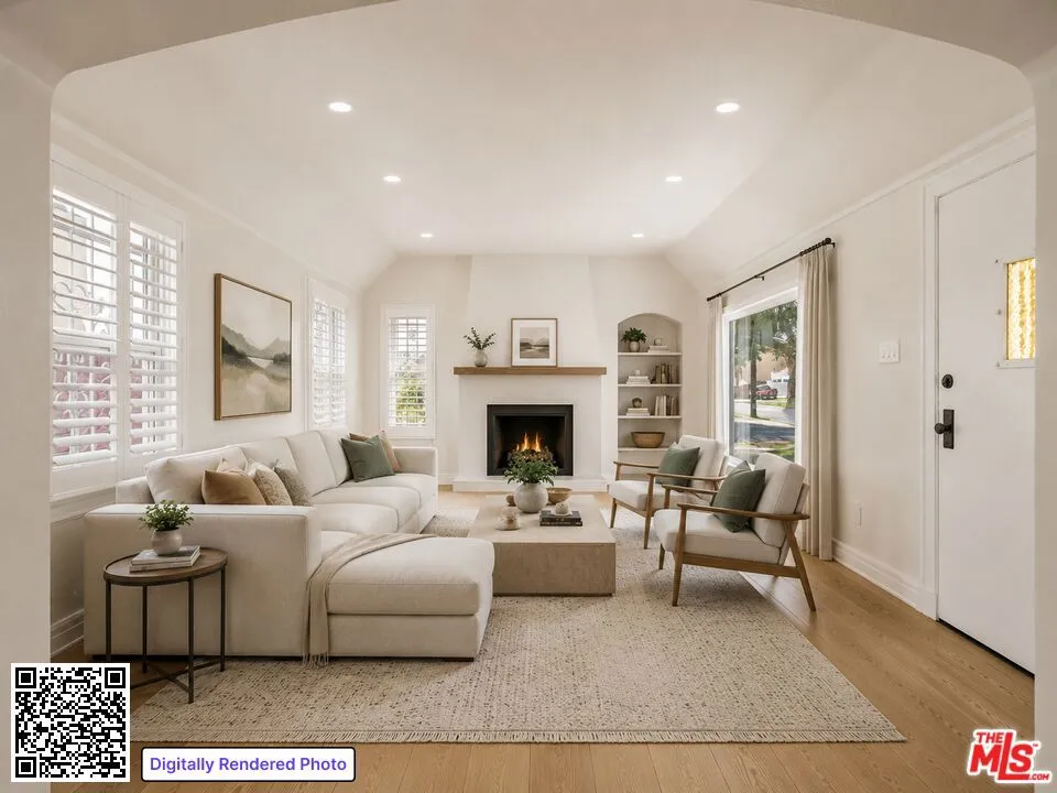 2059 W 78th Street Los Angeles, CA 90047