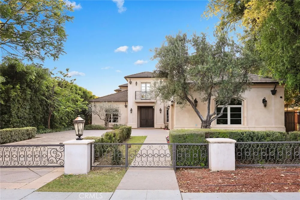 1201 S 10th Avenue Arcadia, CA 91006