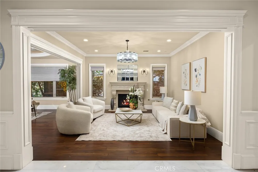 1201 S 10th Avenue Arcadia, CA 91006