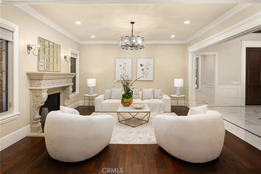 1201 S 10th Avenue Arcadia, CA 91006