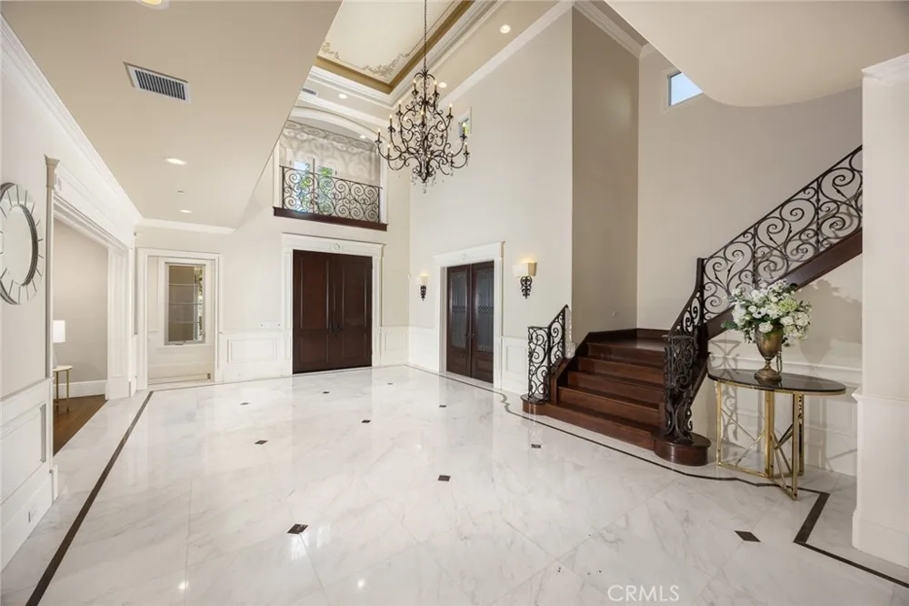 1201 S 10th Avenue Arcadia, CA 91006