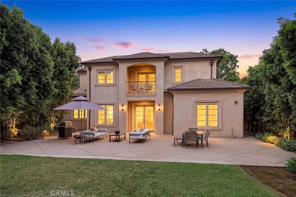 1201 S 10th Avenue Arcadia, CA 91006