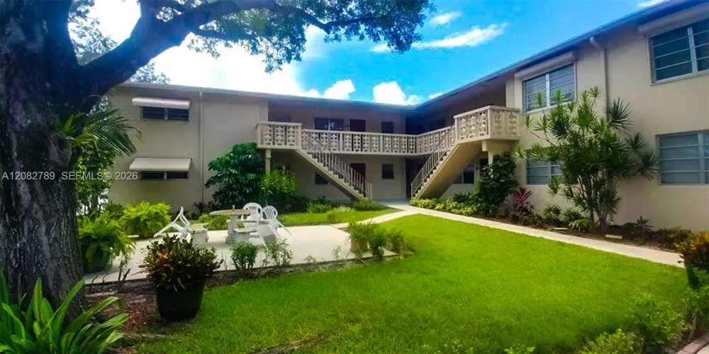 606 S C St #101 Lake Worth, FL 33460