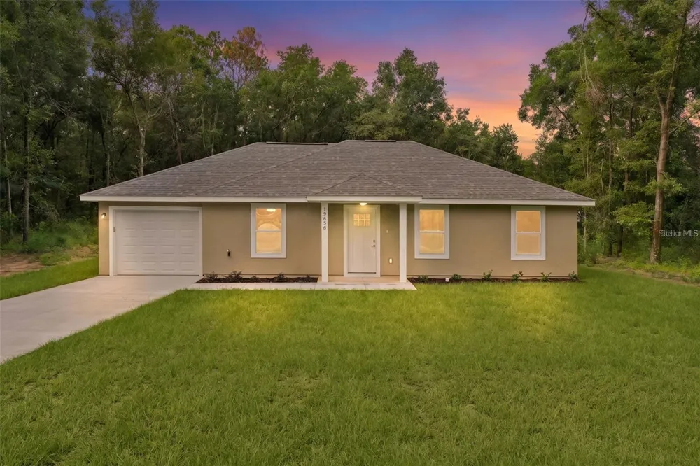106 SEQUOIA TRAIL Ocklawaha, FL 32179