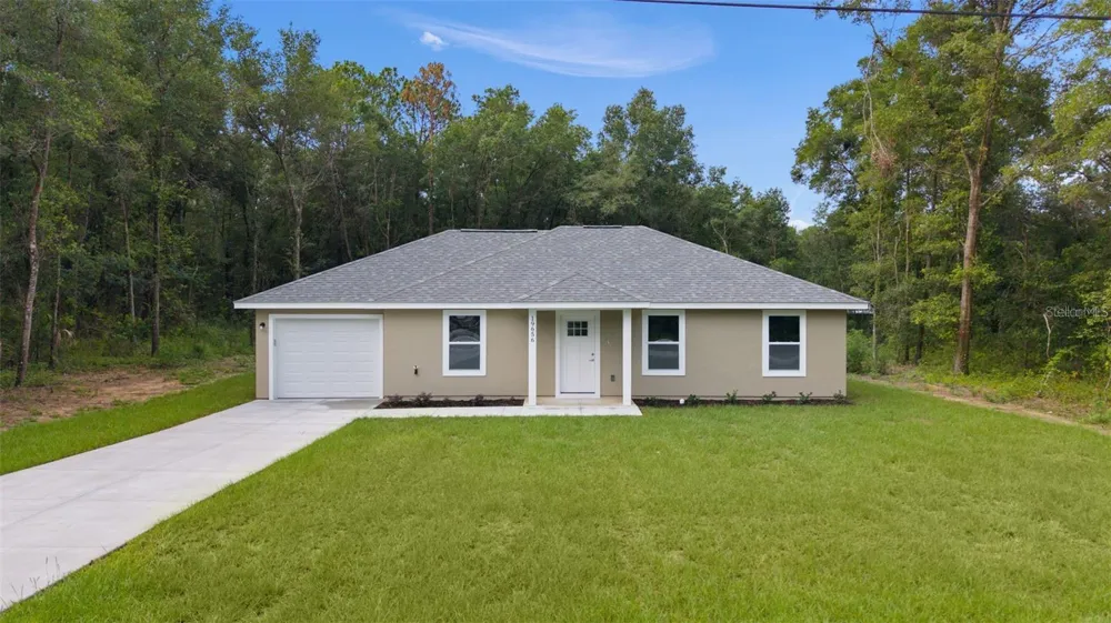106 SEQUOIA TRAIL Ocklawaha, FL 32179