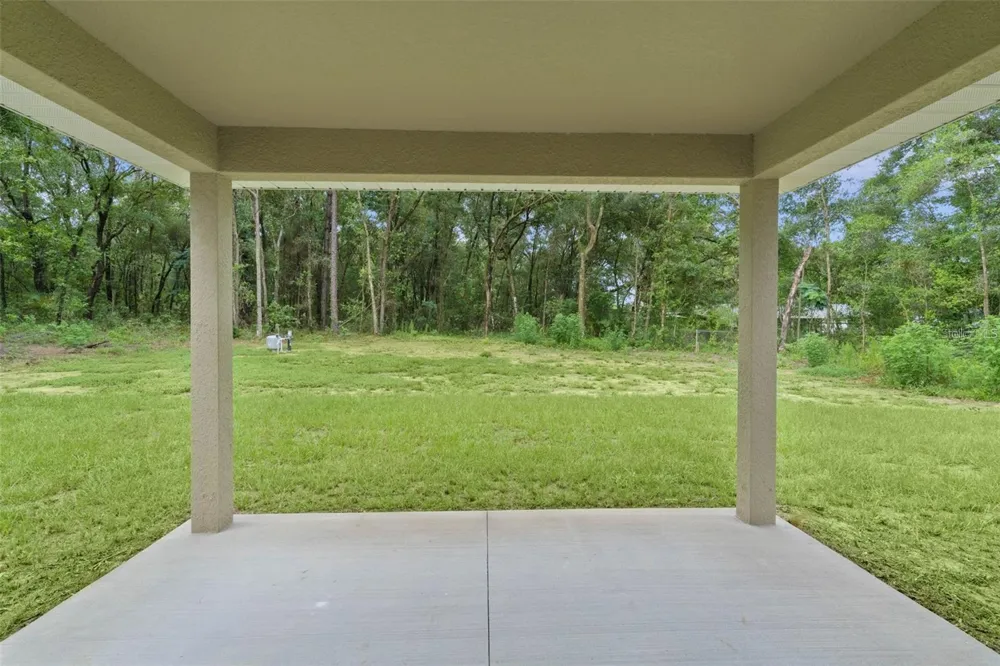 106 SEQUOIA TRAIL Ocklawaha, FL 32179