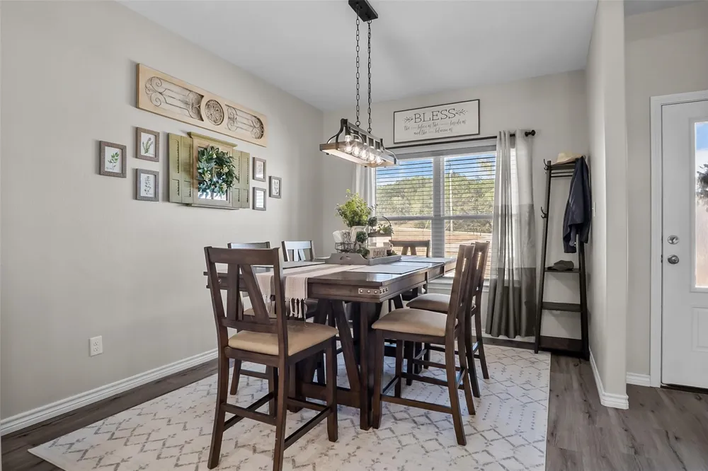 805 Carter Lane Santo, TX 76472