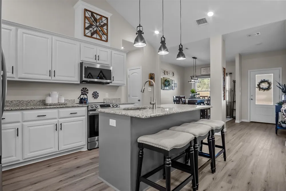805 Carter Lane Santo, TX 76472