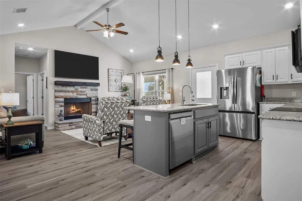 805 Carter Lane Santo, TX 76472
