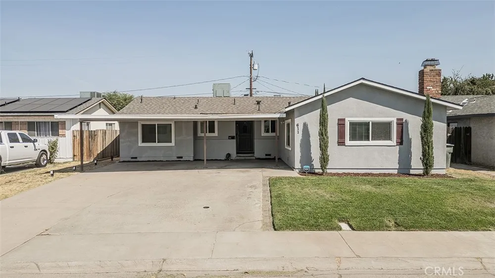 611 San Gabriel Clovis, CA 93612