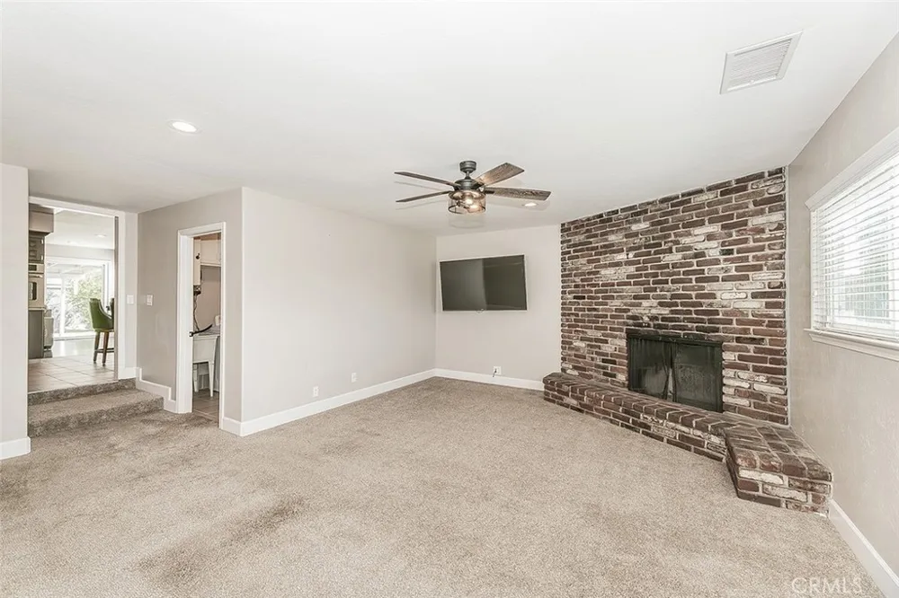 611 San Gabriel Clovis, CA 93612