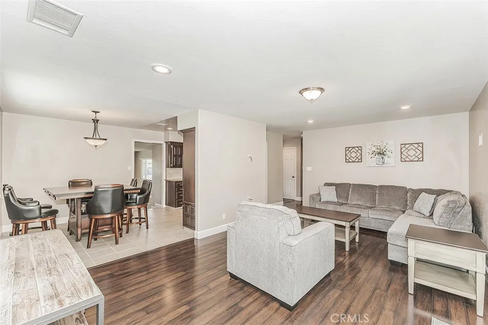 611 San Gabriel Clovis, CA 93612