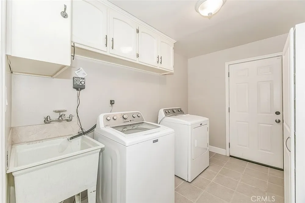 611 San Gabriel Clovis, CA 93612