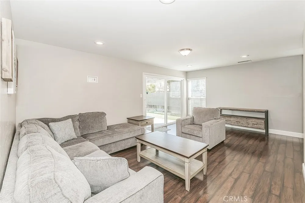 611 San Gabriel Clovis, CA 93612