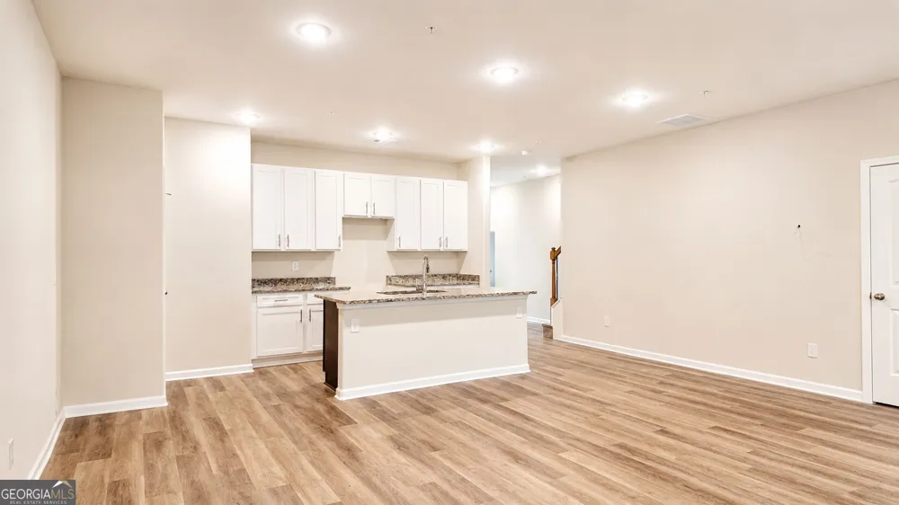 5455 Biltmore DR Atlanta, GA 30349