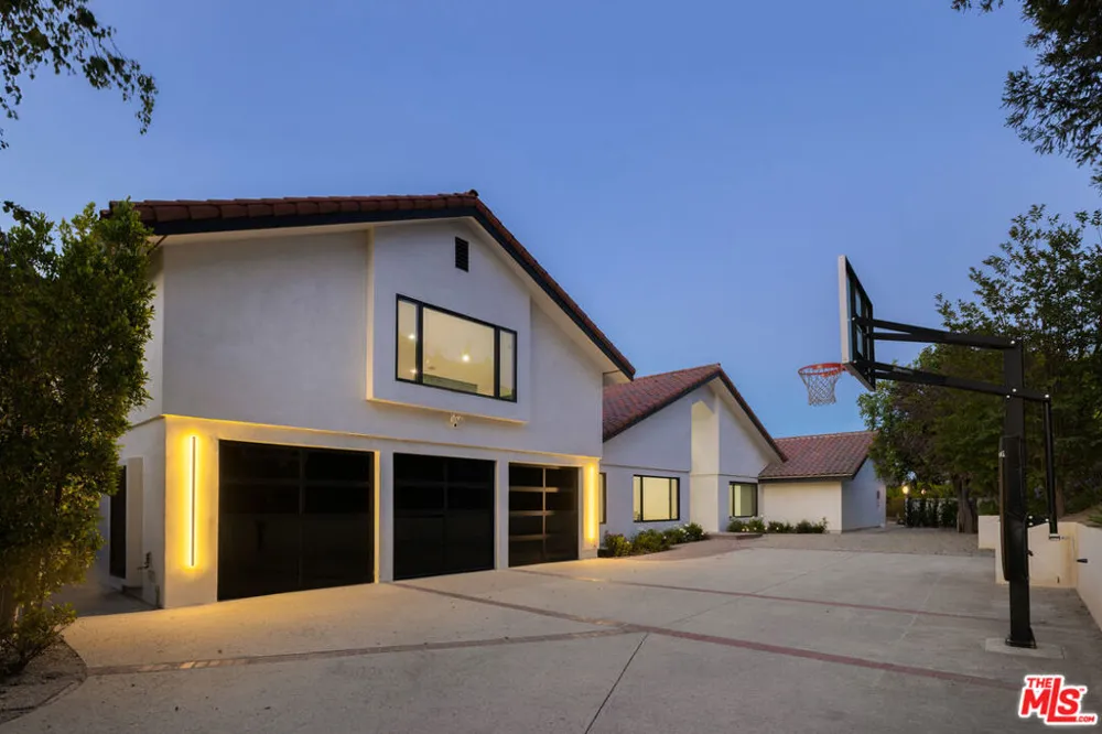 1396 Kingsboro Court Westlake Village, CA 91362